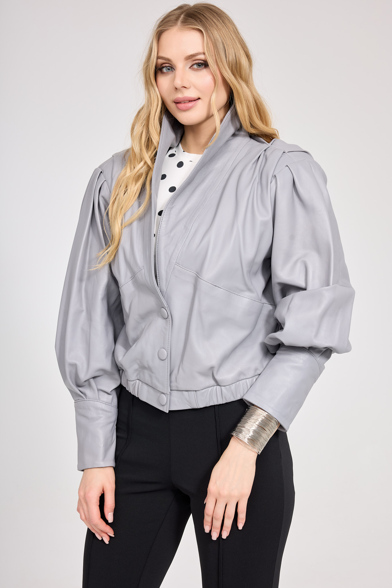 ELEGANCKA DAMSKA BOMBERKA - OMENA